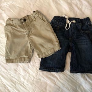 2 pairs of shorts